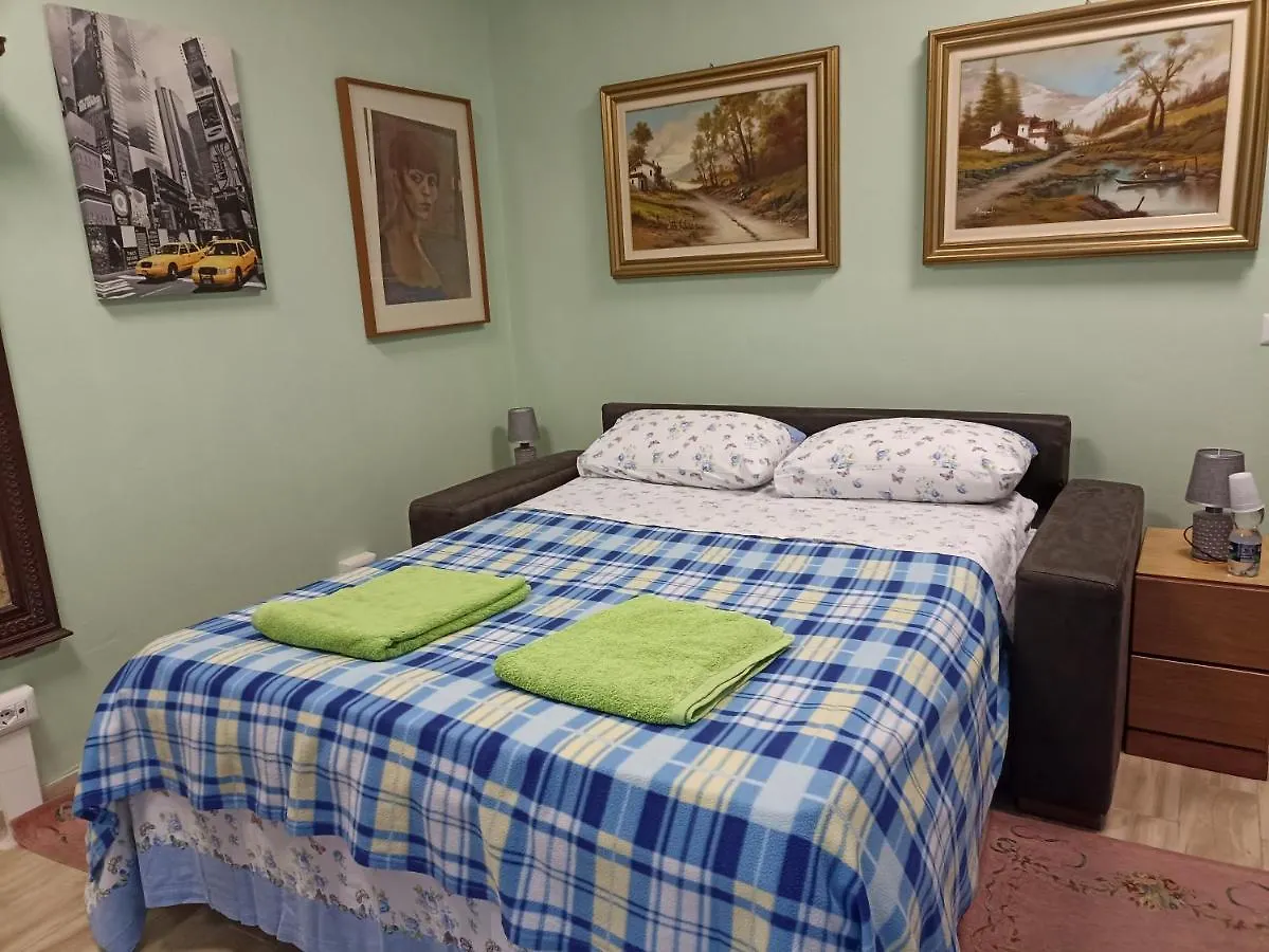 Pied A Terre Centrale Modena 0*,  Italien